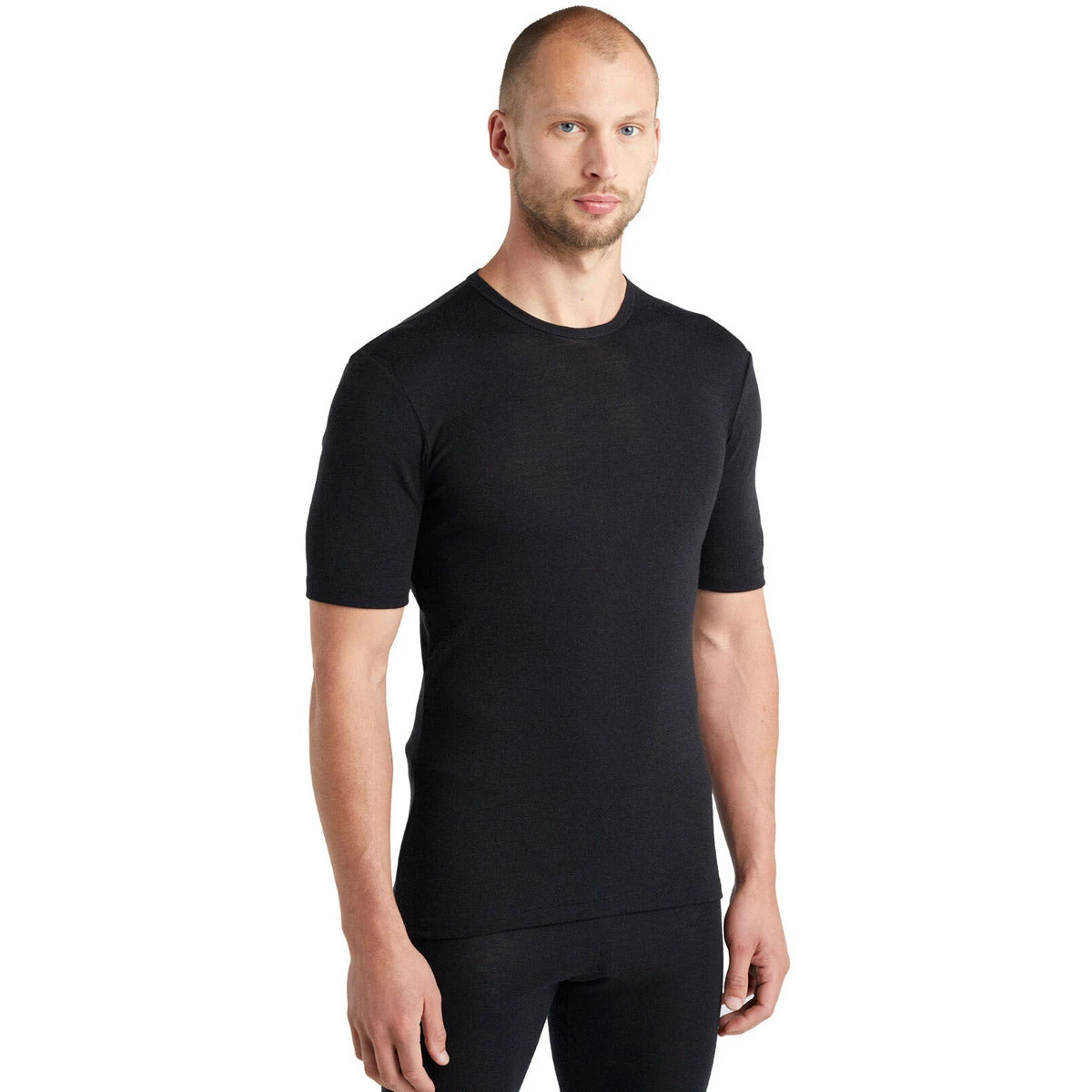 Icebreaker Men's Merino 175 Everyday Short Sleeve Crewe Thermal Top 1 Icebreaker Men's Merino 175 Everyday Short Sleeve Crewe Thermal Top