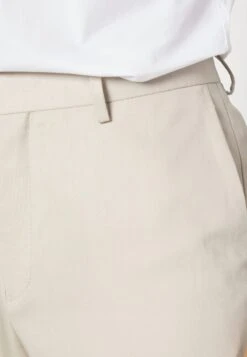 Tiger Of Sweden Trey - Trousers - Beige 9 Tiger Of Sweden Trey - Trousers - Beige -Winter Menswear Store 278b29ca9521416fa2f66f505f6bf85c scaled