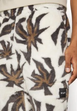 HUF Lowell Pant - Trousers - Natural -Winter Menswear Store 392a3cb5b7ab428eabf23e403a4df129 scaled