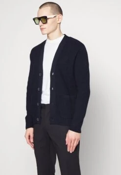 Emporio Armani Trouser - Chinos - Nero 9 Emporio Armani Trouser - Chinos - Nero -Winter Menswear Store 3b0d67e2cd904b5f94d3ab448b7434f0 scaled