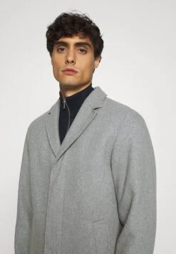 Selected Homme SlhhagenCoat- Classic Coat - Grey Melange 11 Selected Homme SlhhagenCoat- Classic Coat - Grey Melange -Winter Menswear Store 3e9681f144424f4e839c6d4620bd435a scaled