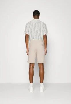 Pier One Tracksuit Bottoms - Tan -Winter Menswear Store 4aa2d35f8fdb4e739f8399ebd96345f5 scaled