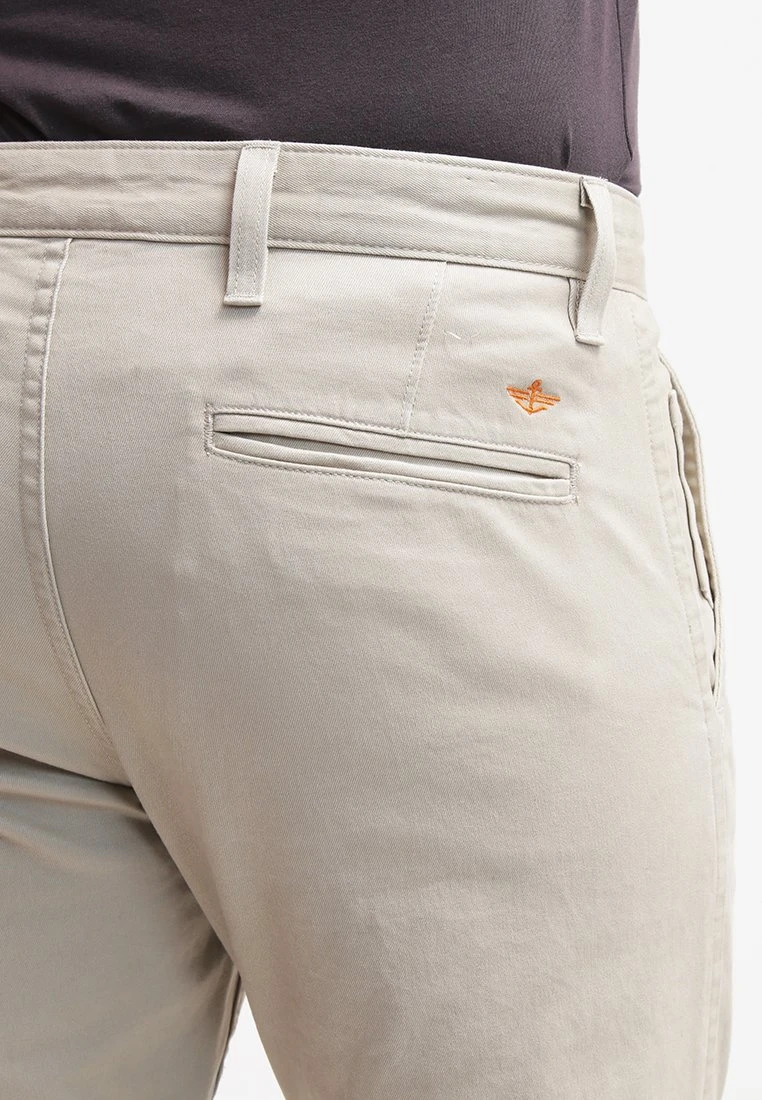 Dockers Alpha Original Slim - Chinos - Safari Beige 6 Dockers Alpha Original Slim - Chinos - Safari Beige - Image 6