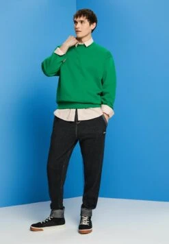 ESPRIT High-Rise-Im-Style Mit Logo-Print - Trousers - Black 16 ESPRIT High-Rise-Im-Style Mit Logo-Print - Trousers - Black -Winter Menswear Store 7e661df52dc741ec8f5964f740139e20