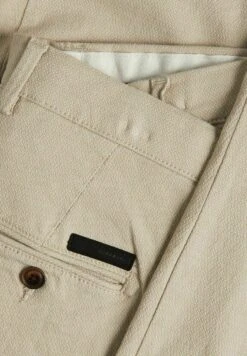 Jack & Jones Jpstmarco Jjfury Akm Noos - Chinos - Dune -Winter Menswear Store 85255c9dd97b4d099f8139ec01633614