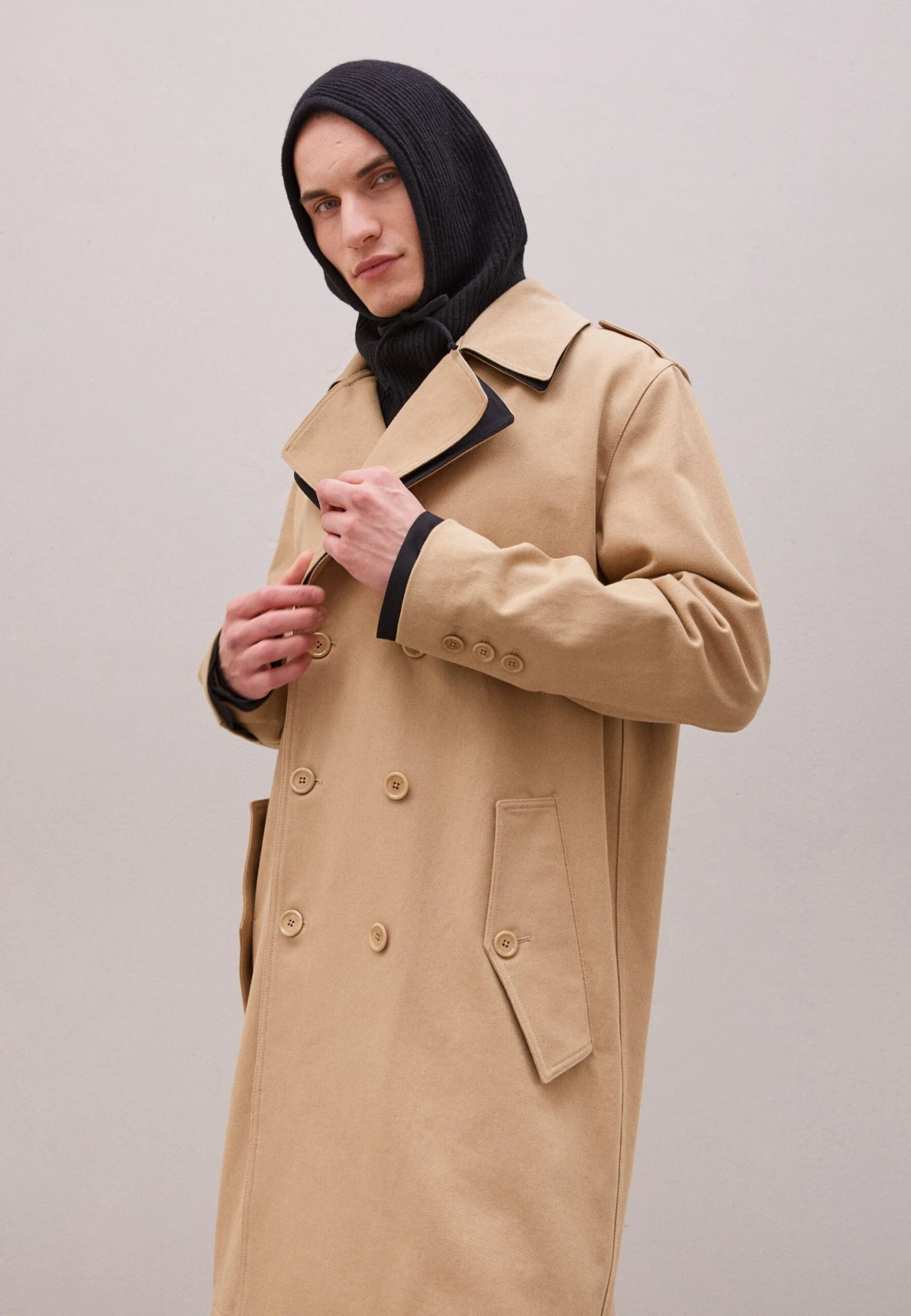 MOSCHINO Long Jacket - Classic Coat - Beige/Black 1 MOSCHINO Long Jacket - Classic Coat - Beige/Black