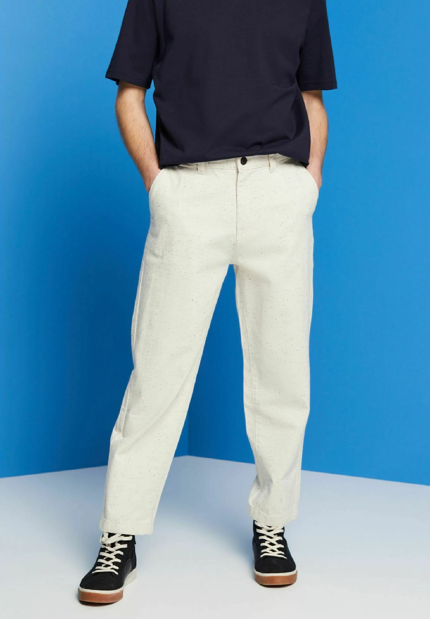 ESPRIT Balloon Fit - Trousers - Off White 2 ESPRIT Balloon Fit - Trousers - Off White - Image 2