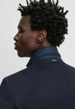 Boss H-Hyde-234 - Classic Coat - Dark Blue Four 11 Boss H-Hyde-234 - Classic Coat - Dark Blue Four -Winter Menswear Store 8ce1060ae3904561a0ab540781cb9ff5 scaled