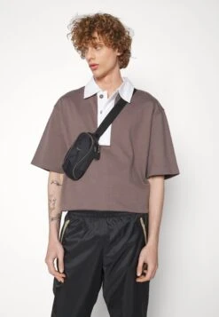 Nike Sportswear Pant - Tracksuit Bottoms - Black/Khaki -Winter Menswear Store 96a894dce0ab4235847a550ade5110f8 scaled