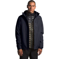 The North Face Men's Dryzzle Futurelight Jacket -Winter Menswear Store NF0A4AHM RG1 hero