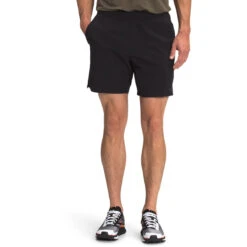 The North Face Men's Wander Short 7 The North Face Men's Wander Short -Winter Menswear Store NF0A535Q JK3 hero