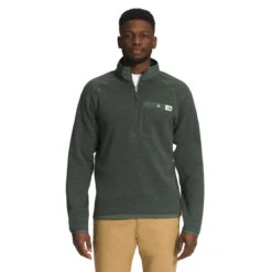 The North Face Men's Gordon Lyons Quarter-Zip 8 The North Face Men's Gordon Lyons Quarter-Zip -Winter Menswear Store NF0A5GL2 QCV hero