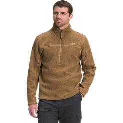 The North Face Men's Gordon Lyons Classic 1/4 Zip -Winter Menswear Store NF0A5J2W T26 hero