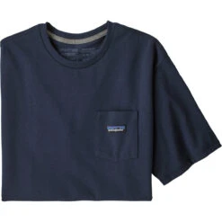 Patagonia Men's P-6 Label Pocket Responsibili-Tee -Winter Menswear Store WBS21 37406 NENA