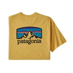 Patagonia Men's Fitz Roy Horizons Responsibili-Tee 8 Patagonia Men's Fitz Roy Horizons Responsibili-Tee -Winter Menswear Store WBS22 38501 SUYE 1