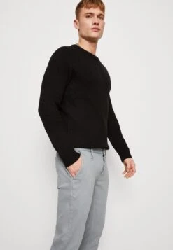 Denham York - Trousers - Grey -Winter Menswear Store a02c6ad0a4594dd1b75fc8da8dafaf2b scaled