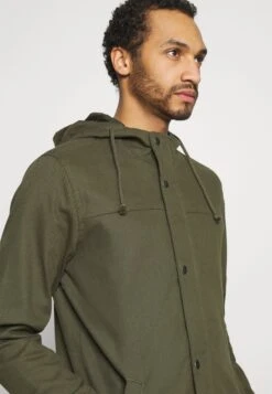 Only & Sons Onsalex Spring - Parka - Olive Night 10 Only & Sons Onsalex Spring - Parka - Olive Night -Winter Menswear Store a1b3ca7434904f2fa983b624c5c5d06e scaled