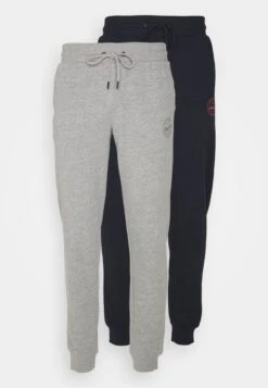Jack & Jones Jjigordon Jjshark Pants 2 Pack - Tracksuit Bottoms - Navy Blazer 10 Jack & Jones Jjigordon Jjshark Pants 2 Pack - Tracksuit Bottoms - Navy Blazer -Winter Menswear Store a9e156bf93b04b40b159d99ce414b28e scaled