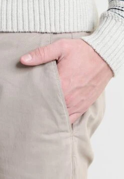 Marc O'Polo Malmö - Chinos - Soybean 9 Marc O'Polo Malmö - Chinos - Soybean -Winter Menswear Store b445cb896c054ae5883a4b98f9fdb199