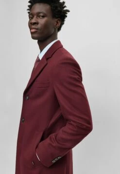 Boss H-Hyde-234 - Classic Coat - Dark Red Four -Winter Menswear Store e063095633684835a304a50fa56f0729 scaled