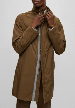 Boss Short Coat - Dunkelgrün Fünf -Winter Menswear Store e26e8b6253e54eb896f52b53df0483bc scaled