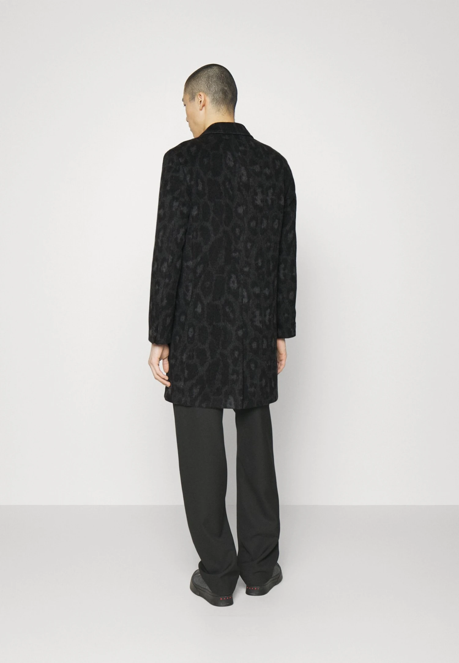 Hugo Malte - Classic Coat - Black 3 Hugo Malte - Classic Coat - Black - Image 3