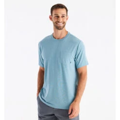 Men's Bamboo Flex Pocket Tee -Winter Menswear Store flex pocket tee heather mineral men 1